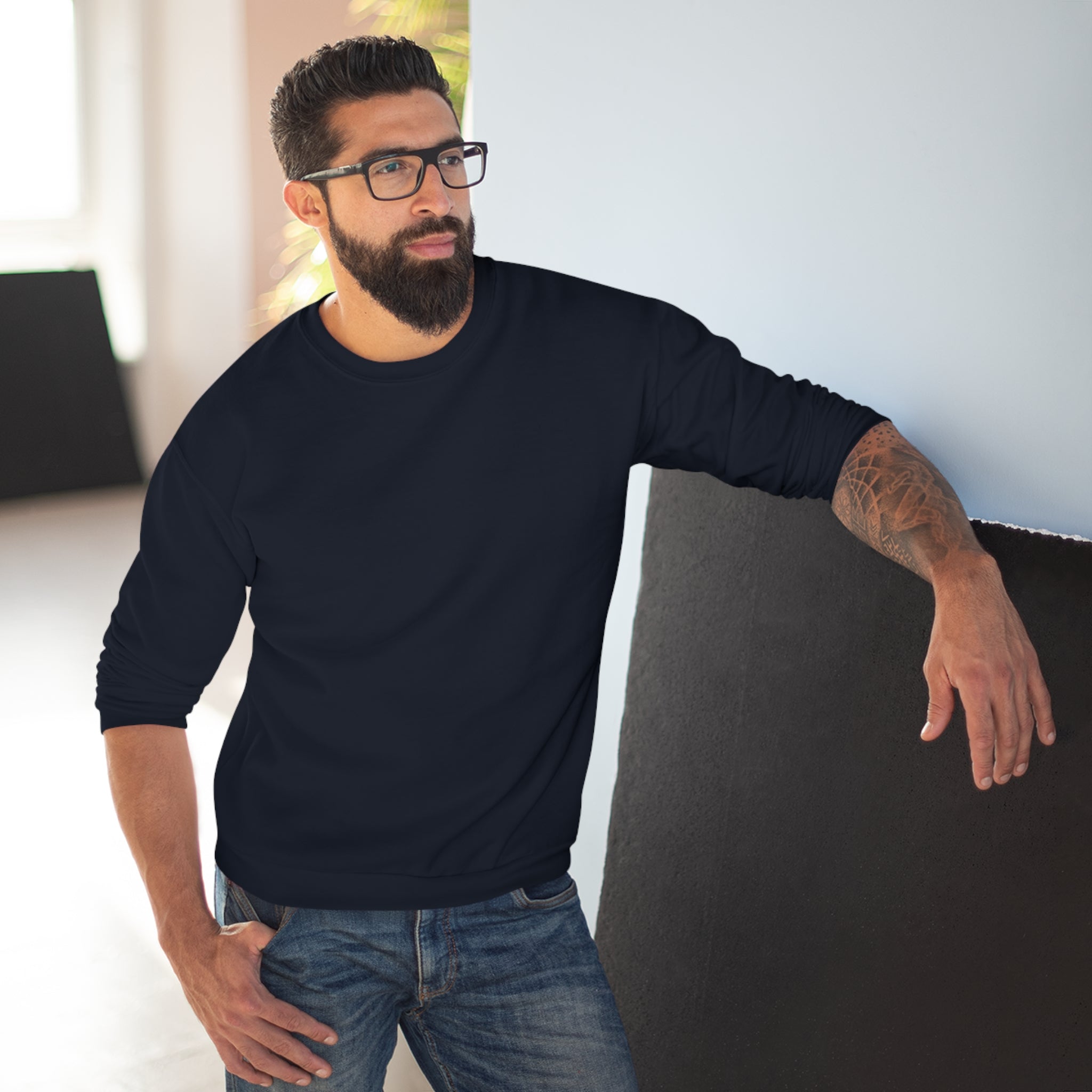 Classic White Crewneck Sweatshirt — Minimal Everyday Pullover